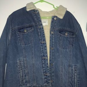 Jean jacket fits small like XL